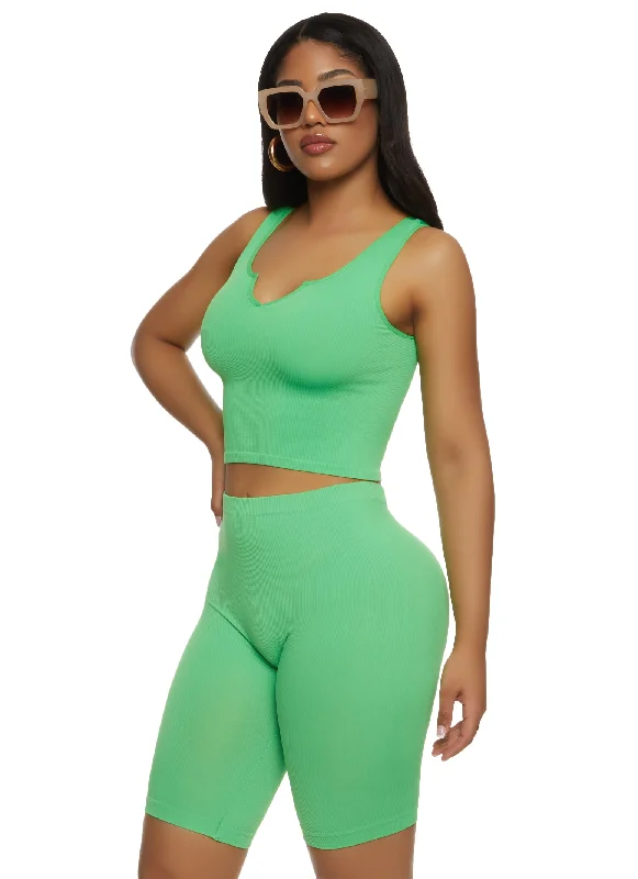 Seamless Ribbed Notch Neck Cropped Tank Top