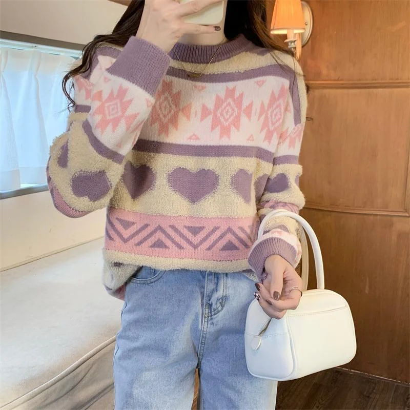 Women's Kawaii Heart Stripe Splice Sweater